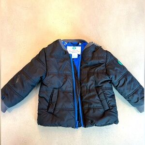 Buckle me basics car seat safe coat.